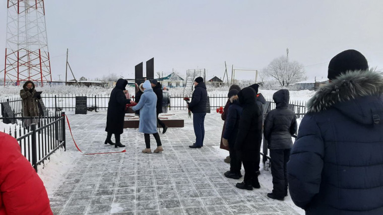 Торжественное открытие мемориала в д. "Ковалево".